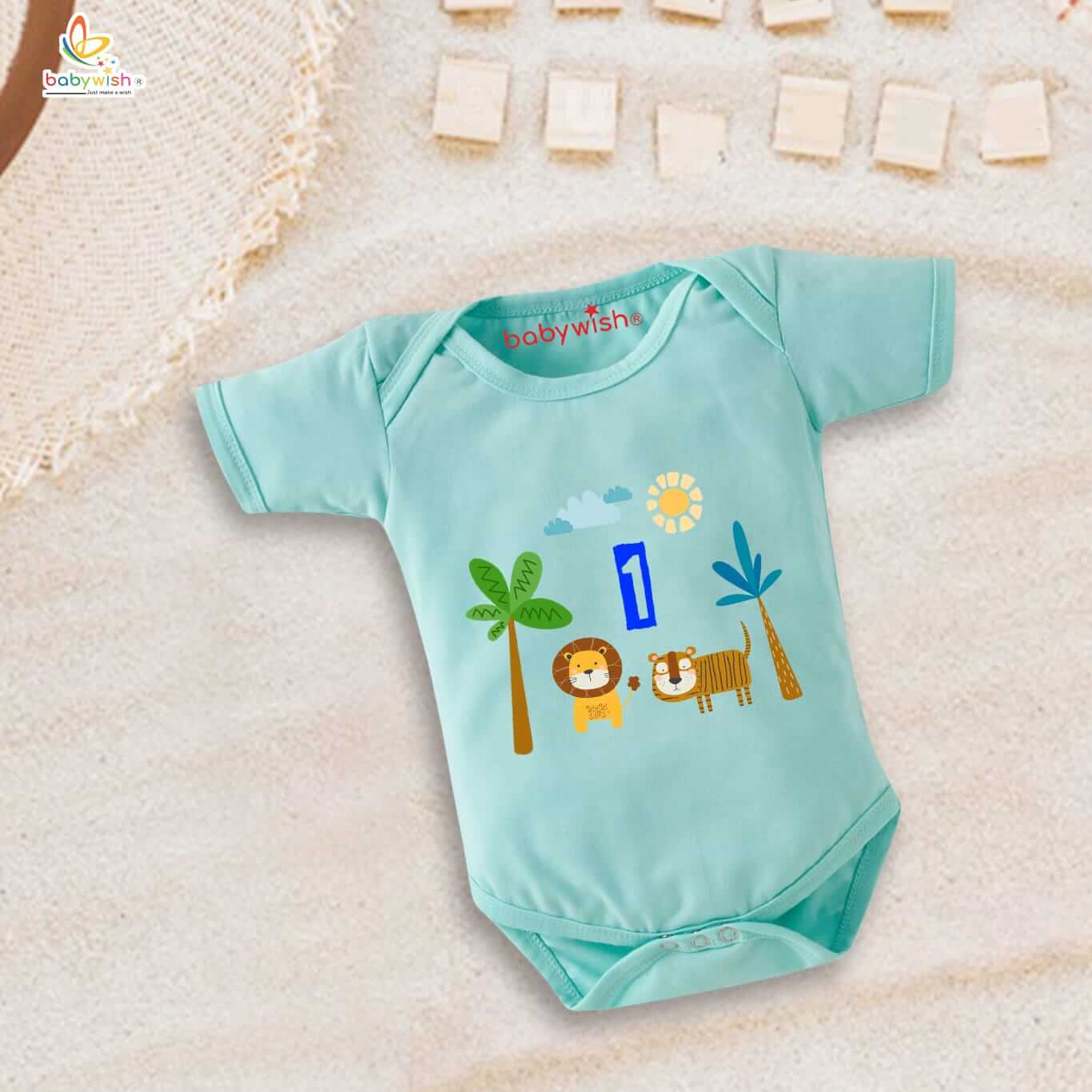 One month unisex baby romper half sleeve round neck onesie