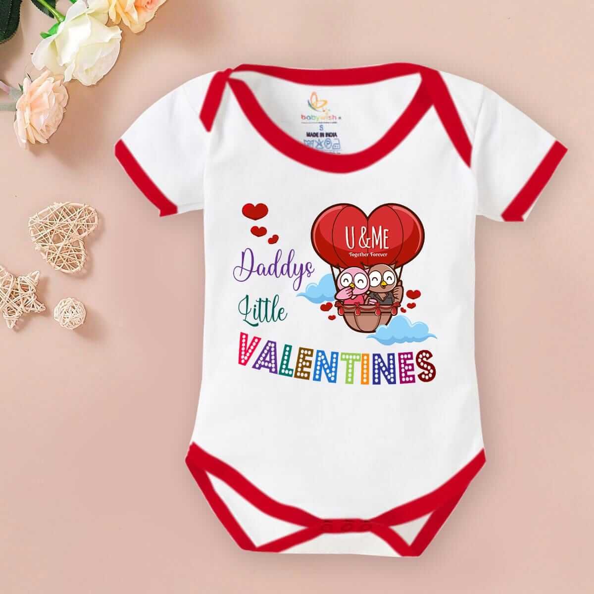 Baby First Valentine’s Day Romper Clothes | Baby Valentine Bodysuits | Newborn Outfit Envelope Neck Half Sleeve Unisex Onesies “U & Me on Valentine” | Cute Baby Gift Romper for Boys & Girls
