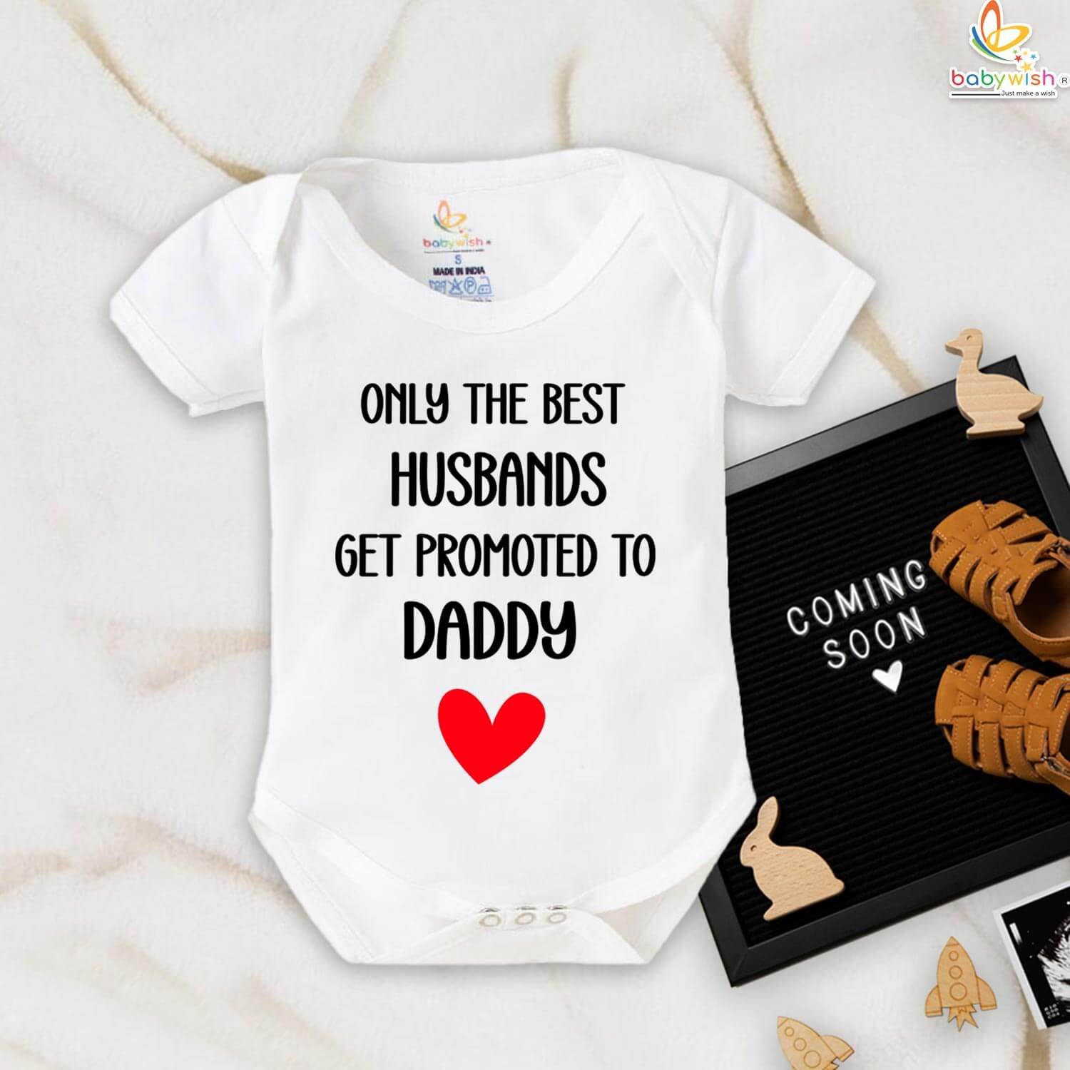 Pregnancy Announcement Romper – Personalized Baby Announcement Gift Idea for Surprise Reveal | Premium Soft Fabric Romper for Baby Reveal | Babywish