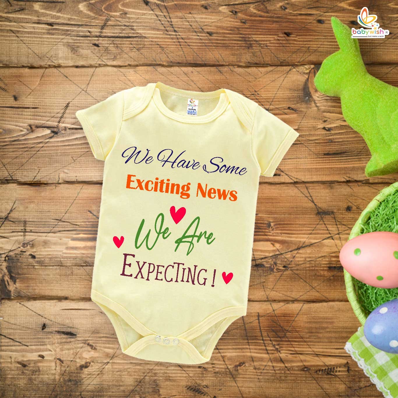 Pregnancy Announcement Baby Romper – We Have Some Exciting News We’re Expecting Bodysuit – Cute Baby Reveal Outfit for Newborn Girl or Boy – Babywish